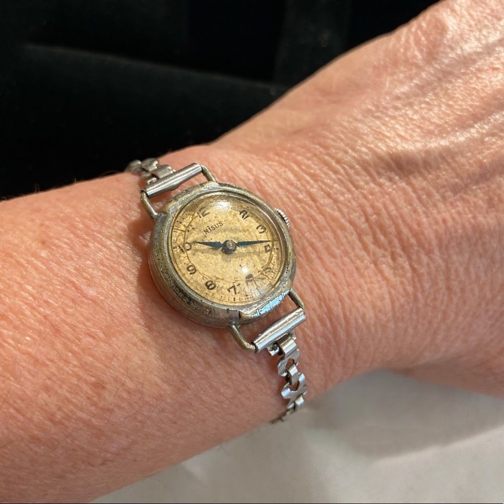 Vintage Antique 1930’s Art Deco Nisus Silver Winding Watch - Picture 8 of 10
